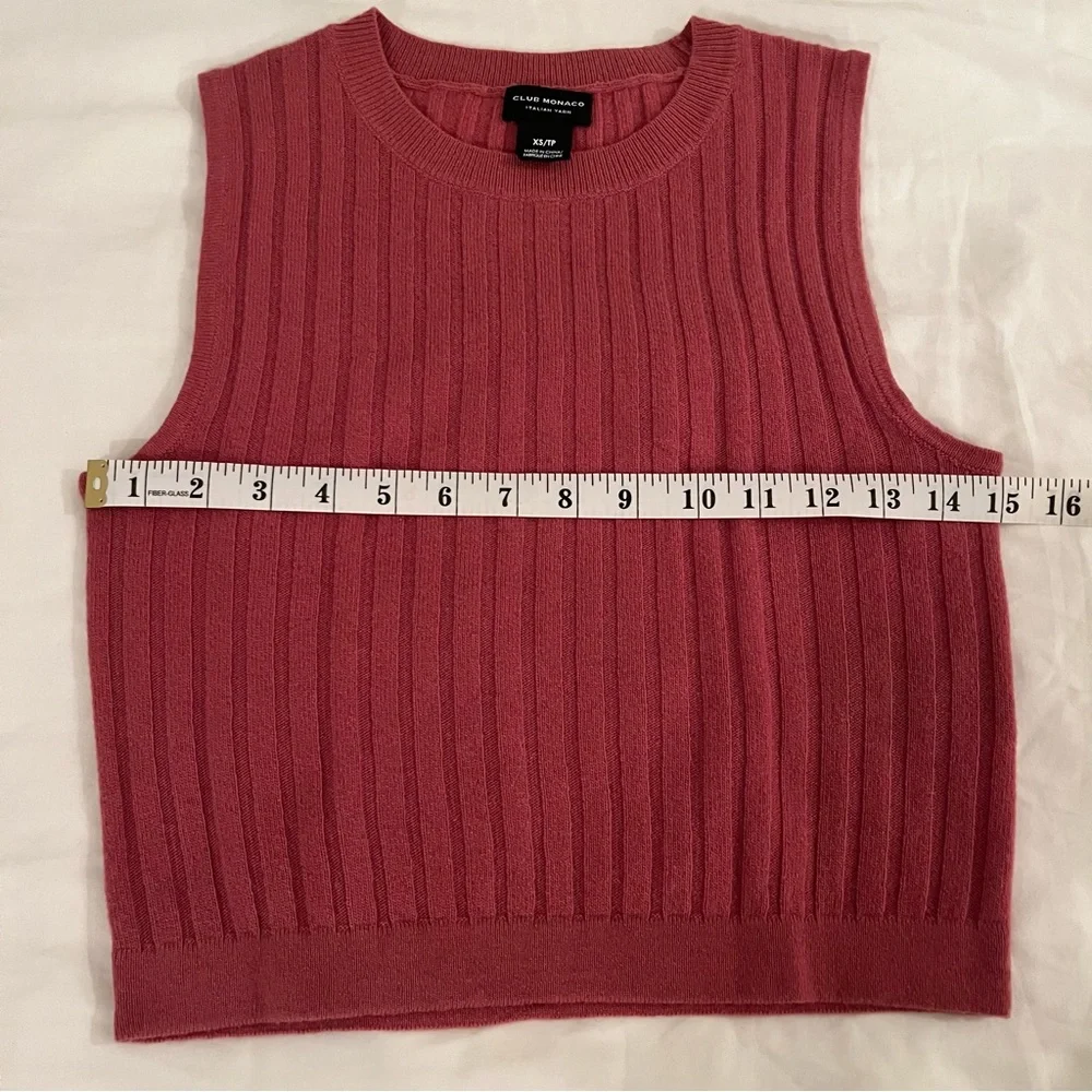 Club Monaco Dusty Rose Cropped Sweater Vest - Picture 4 of 8